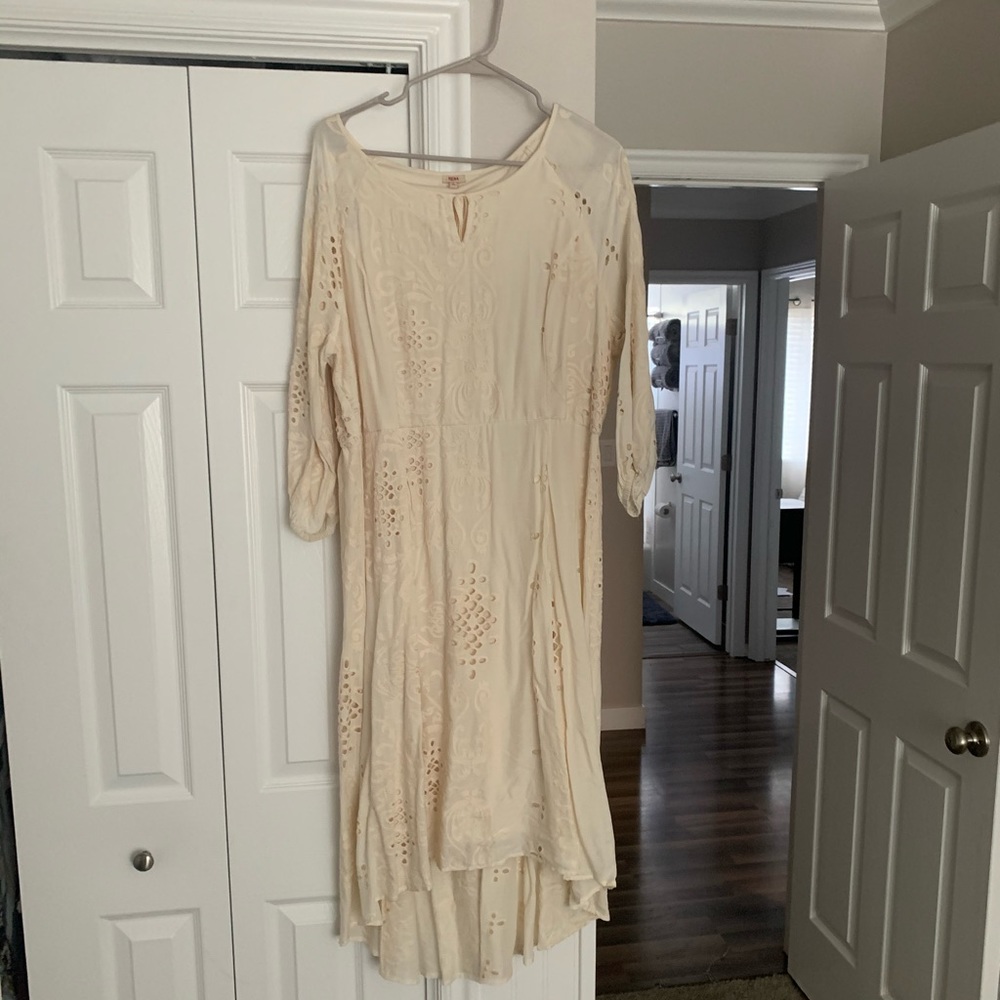 Reba Cream A-Line Long-Sleeve Midi Dress
